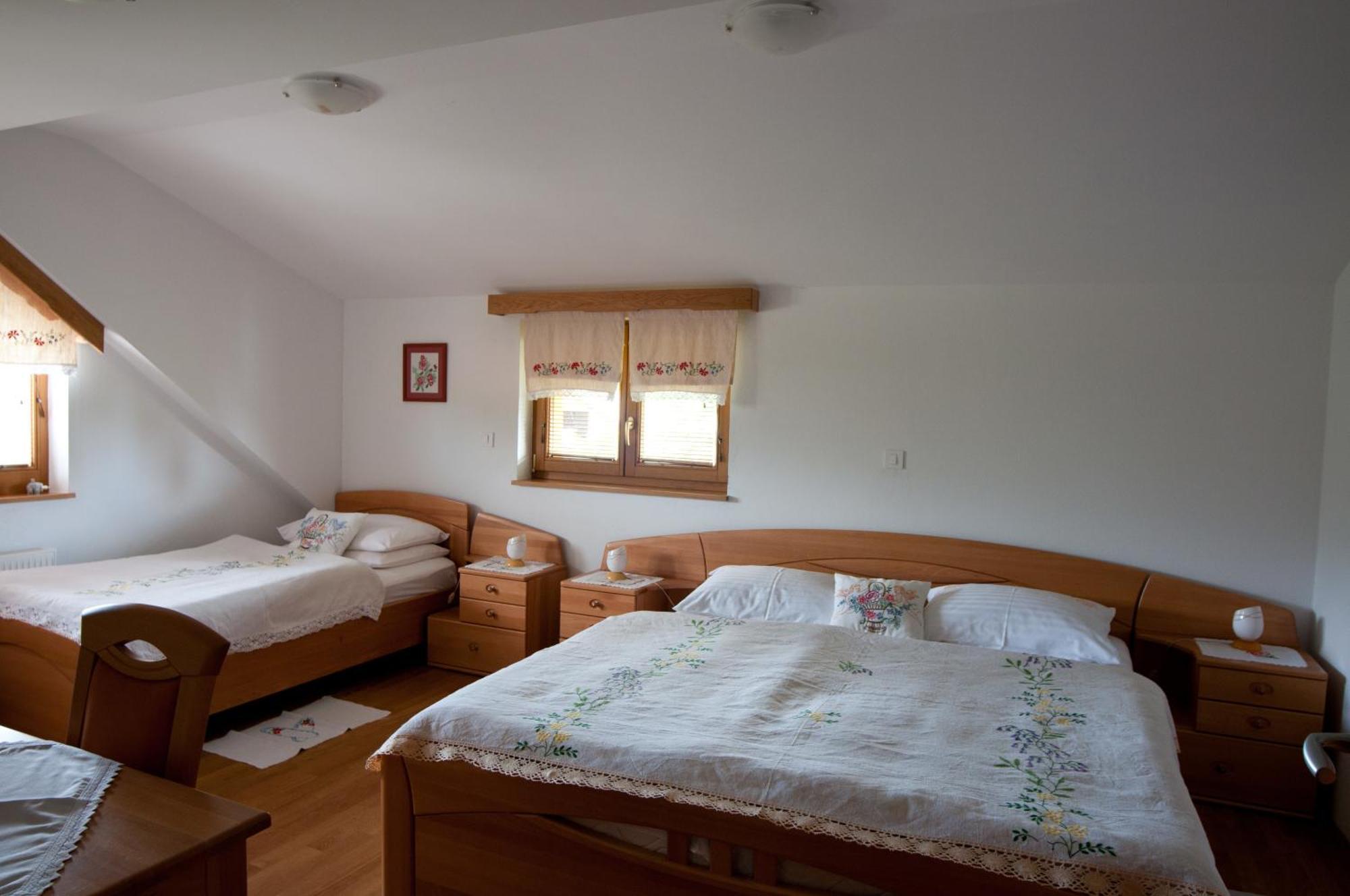 Tourist Farm Ob Izviru Krupe Villa Semic Room photo